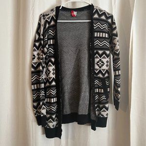 H&M Black and White Cotton Geometric Print Open Sweater